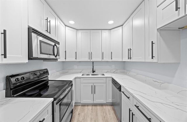 2 of 47 - 6061 N Falls Cir Dr 109, Lauderhill, FL