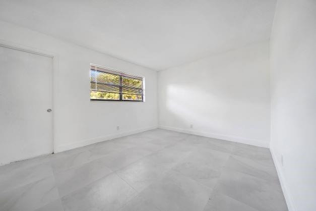 2 of 23 - 2420 Johnson St 107, Hollywood, FL