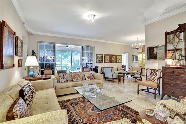 1 of 56 - 4112 W Palm Aire Dr 121b, Pompano Beach, FL