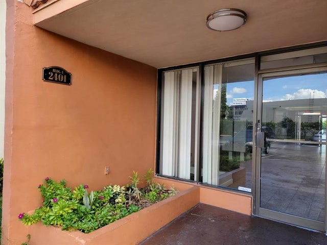 3 of 24 - 2401 Nw 41st Ave 204, Lauderhill, FL