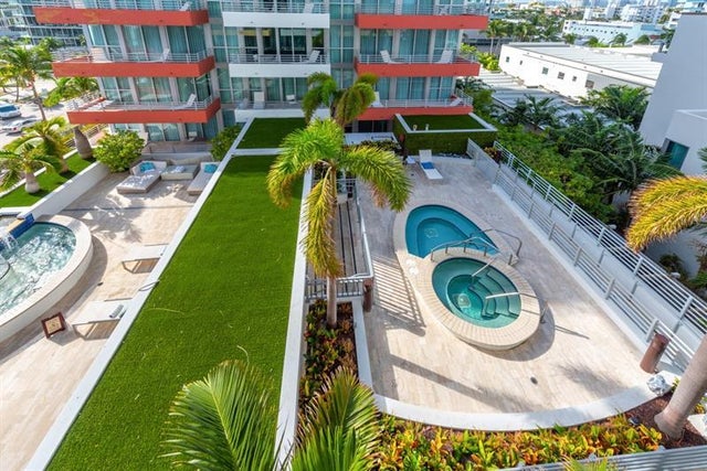 3 of 19 - 101 Ocean Dr 704, Miami Beach, FL