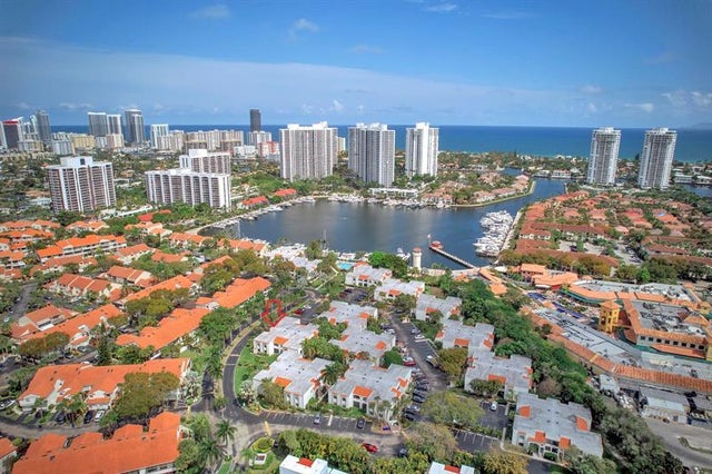 4 of 30 - 3571 Magellan Cir 343-4, Aventura, FL