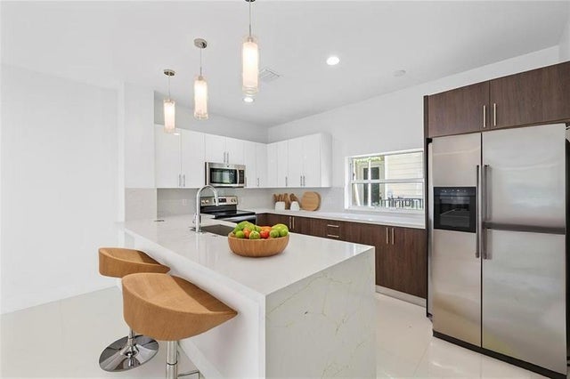 2 of 43 - 1428 Sw 4th Ave 1428, Fort Lauderdale, FL