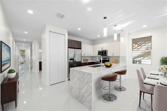 5 of 49 - 1432 Sw 4th Ave 1432, Fort Lauderdale, FL