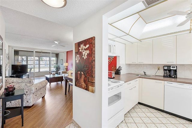 5 of 19 - 6051 Nw 61st Ave 202, Tamarac, FL