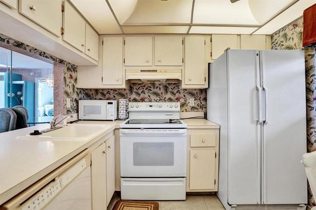 2 of 50 - 9450 Poinciana Pl 310, Davie, FL
