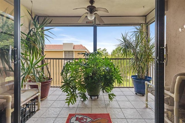 3 of 27 - 5836 Coral Lake Dr 312, Margate, FL