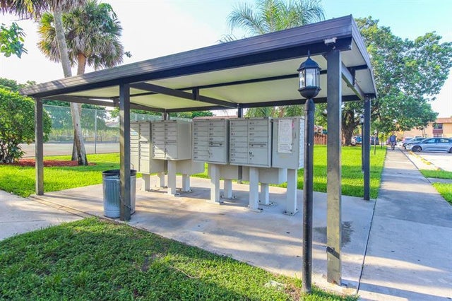 3 of 41 - 5957 Forest Hill Blvd 6, West Palm Beach, FL