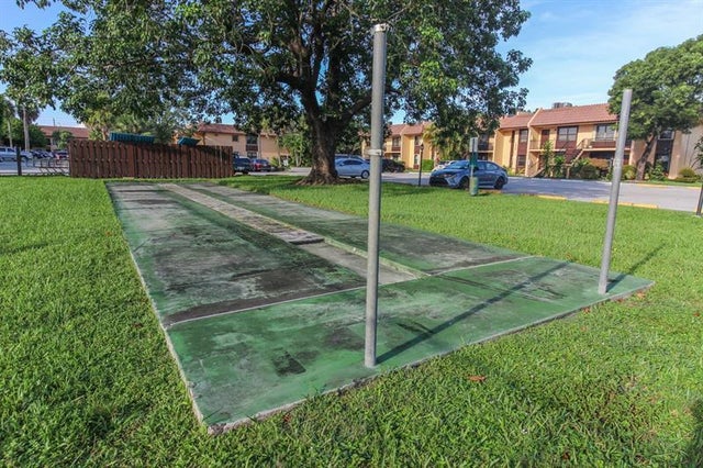 4 of 41 - 5957 Forest Hill Blvd 6, West Palm Beach, FL