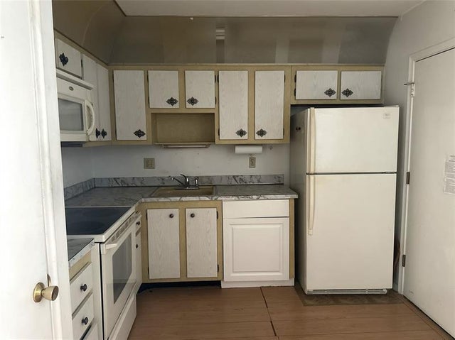 5 of 11 - 2061 Nw 47th Ter 414, Lauderhill, FL