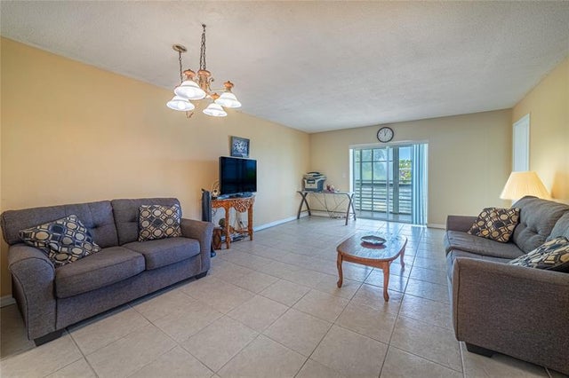 5 of 35 - 2721 Garden Dr N 310, Lake Worth, FL