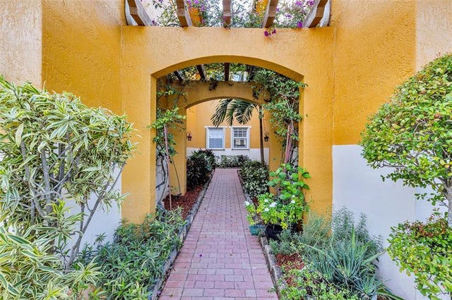 3 of 42 - 5782 Nw 119th Dr, Coral Springs, FL