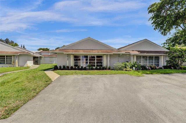 1 of 36 - 8638 Bridle Path Ct 203, Davie, FL