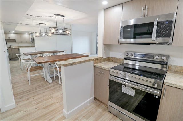 1 of 40 - 3300 W Rolling Hills Cir 503, Davie, FL