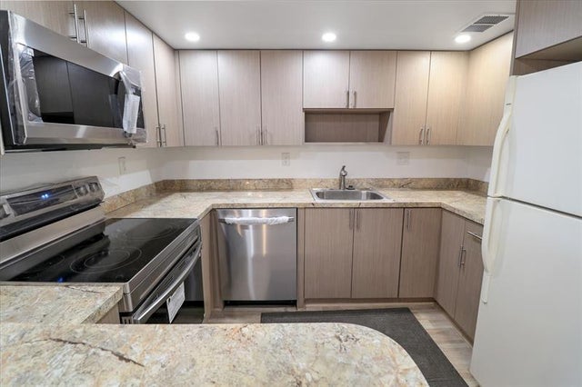 2 of 40 - 3300 W Rolling Hills Cir 503, Davie, FL