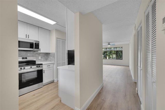 4 of 27 - 11441 Nw 39th Ct 218, Coral Springs, FL