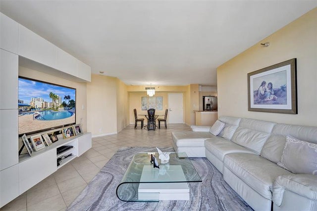 5 of 96 - 3530 Mystic Pointe Dr 2308, Aventura, FL