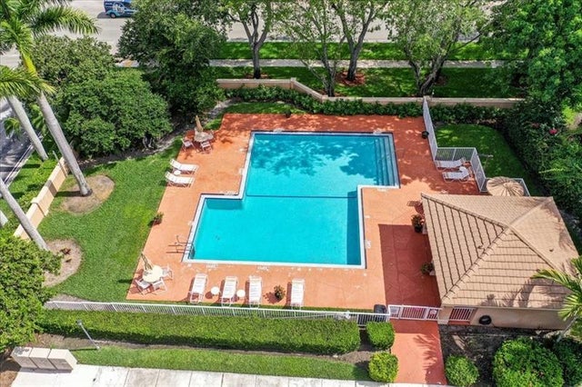 2 of 36 - 10172 Royal Palm Blvd 707-7, Coral Springs, FL