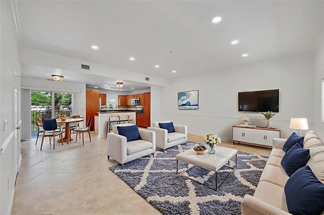 4 of 61 - 453 Ne 1st St, Pompano Beach, FL