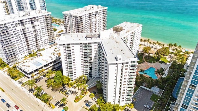 5 of 26 - 3001 S Ocean Dr 333, Hollywood, FL