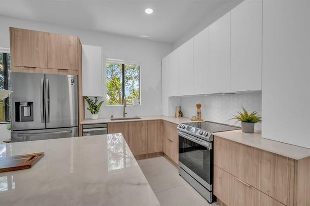 3 of 45 - 2420 Venetian Way 2420, Boynton Beach, FL