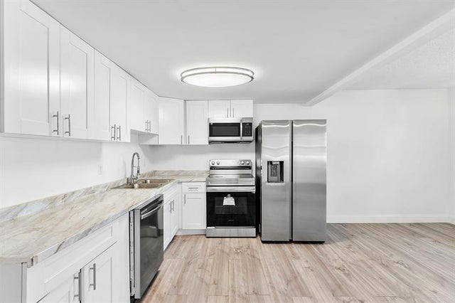 1 of 33 - 1052 Hythe C 1052, Boca Raton, FL