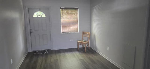 2 of 10 - 721 N F St 2, Lake Worth, FL