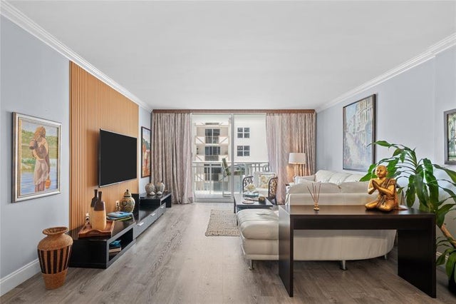 3 of 33 - 1849 S Ocean Dr 1112, Hallandale, FL