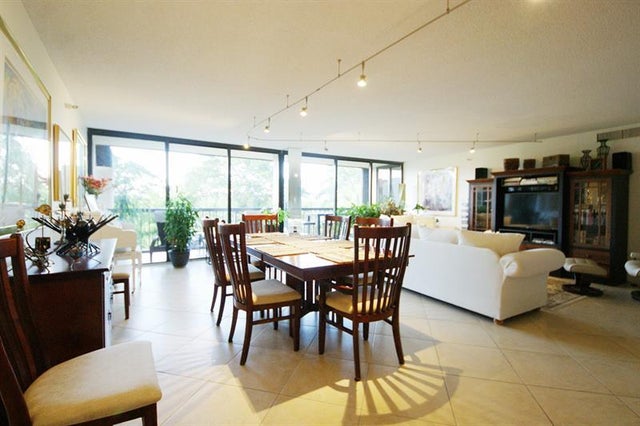 3 of 68 - 2480 Presidential Way 302, West Palm Beach, FL