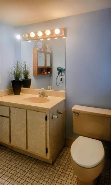 4 of 14 - 131 Se 3rd Ave 401, Dania, FL