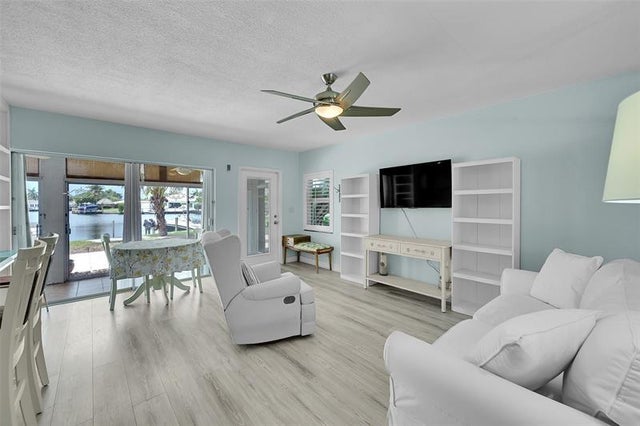 4 of 37 - 1411 Se 9th Ave 3, Pompano Beach, FL