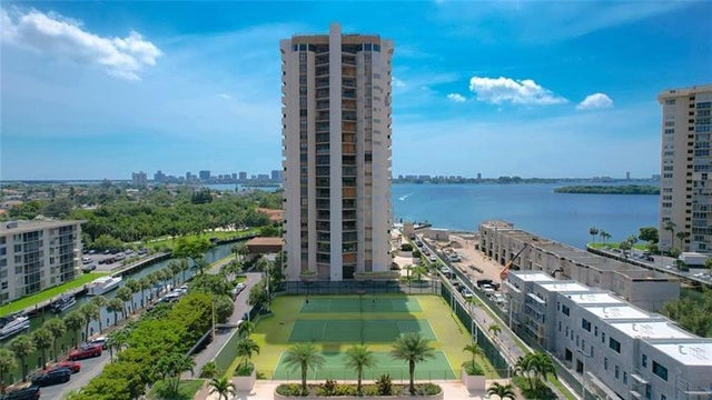 1 of 6 - 1800 Ne 114th St 1002, Miami, FL