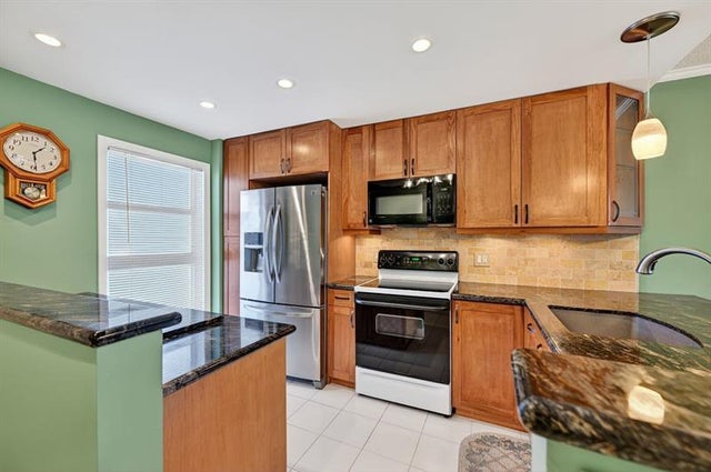 3 of 25 - 1200 Sw 12th St 301, Fort Lauderdale, FL