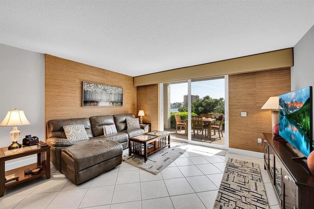 4 of 53 - 2880 Ne 14th Street Cswy 110, Pompano Beach, FL