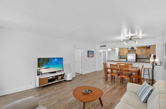 5 of 46 - 3725 S Ocean Dr 405, Hollywood, FL