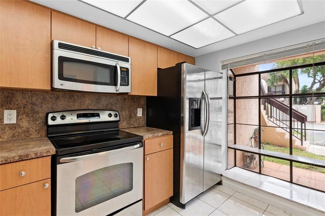 5 of 23 - 2355 Sw 15th St 75, Deerfield Beach, FL