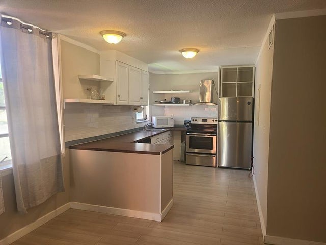 1 of 14 - 1700 Ne 191st St 100, Miami, FL
