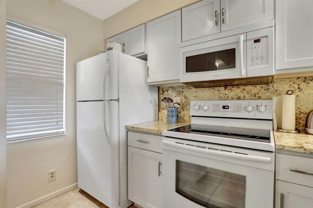 3 of 26 - 2230 N Cypress Bend Dr 306, Pompano Beach, FL