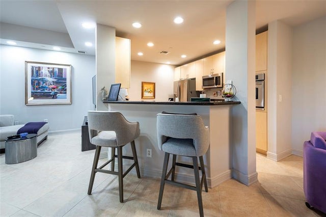 5 of 32 - 16102 Emerald Estates Dr 207, Weston, FL