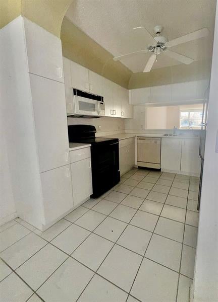 5 of 32 - 10133 Nw 24th Pl 208, Sunrise, FL