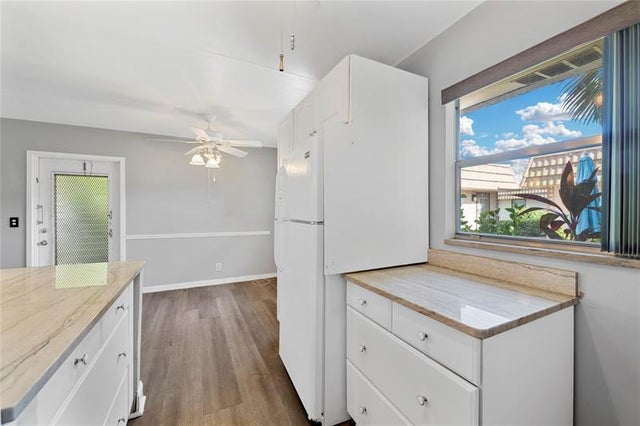 3 of 28 - 220 Seville J 220, Delray Beach, FL