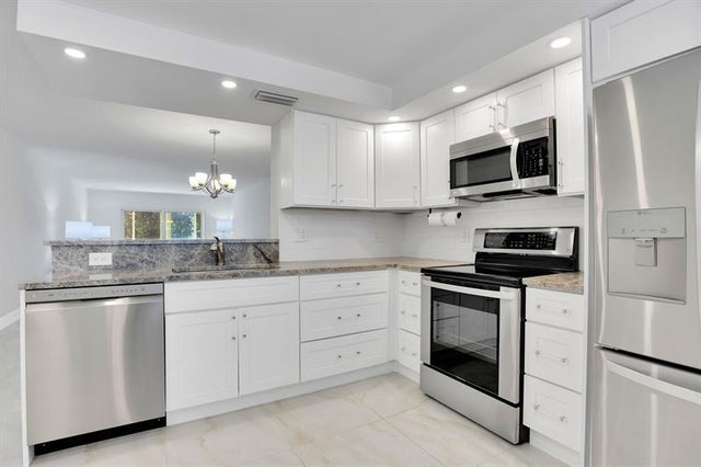 5 of 33 - 2202 Lucaya Bnd H2, Coconut Creek, FL