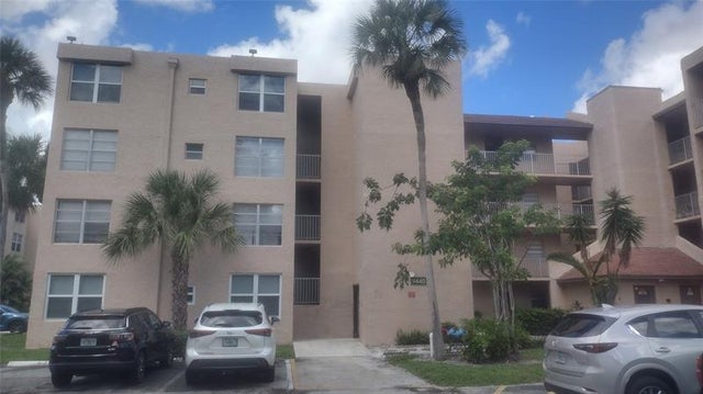 5 of 15 - 9440 Live Oak Pl 307, Davie, FL