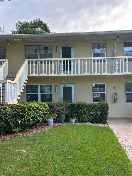 1 of 18 - 66 Windsor D D, West Palm Beach, FL