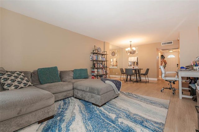 5 of 28 - 4500 N Federal Highway 263g, Lighthouse Point, FL