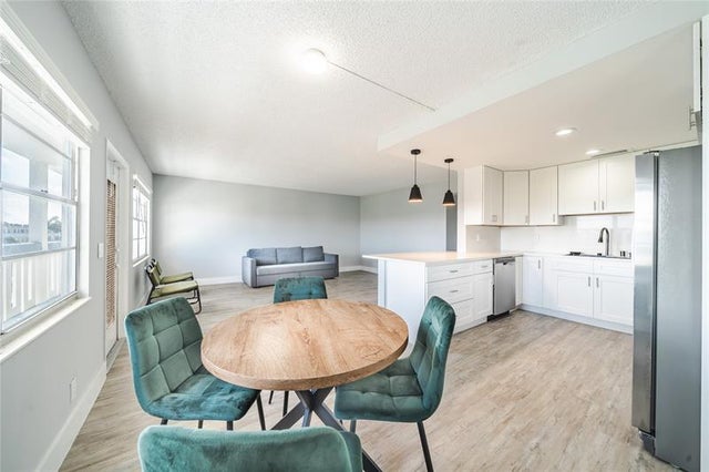 2 of 39 - 4025 Yarmouth B 4025, Boca Raton, FL