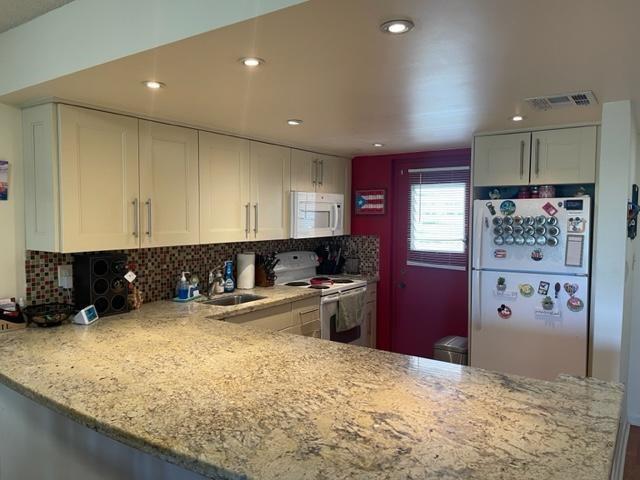 1 of 20 - 2311 S Cypress Bend Dr 416, Pompano Beach, FL