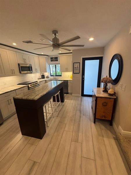 2 of 31 - 385 Se 17th Ave 385, Deerfield Beach, FL