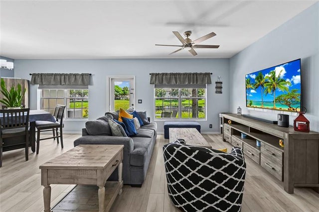 4 of 28 - 4405 Macarthur Palm Trl 4505, Green Acres, FL