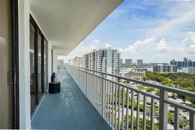 2 of 25 - 210 174 Street 1810, Sunny Isles Beach, FL